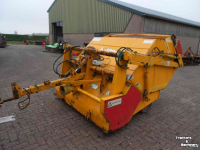 Balayeur STH gazonveegmachine