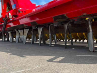 Herse rotative Pottinger Lion 402
