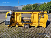Maisbec New Holland 300 FP HP