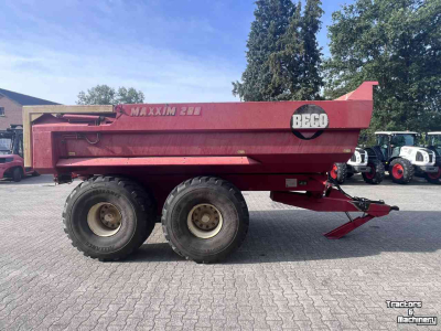 Benne agricole Beco Maxxim 200