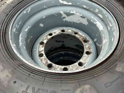 Roues, Pneus, Jantes, Barillets Jumelage  700/40R22.5