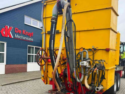 Distributeur à tuyau flexible trainé Agito PW motorpomp