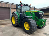 Tracteur John Deere 6215 R
