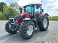 Tracteur Valtra N135 Active