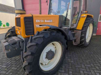 Tracteur Renault 106-54