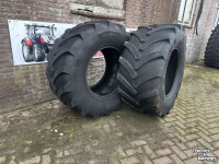Roues, Pneus, Jantes, Barillets Jumelage  Ceat 600/65r28