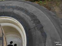 Roues, Pneus, Jantes, Barillets Jumelage BKT 580/65r22,5 en 340/65r18