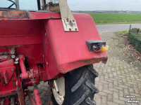 Tracteur International 844-S