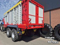 Autochargeuse Pottinger Jumbo 7400