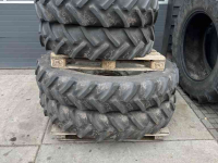 Roues, Pneus, Jantes, Barillets Jumelage Good Year Cultuur wielen New Holland TS cultuurset 320/90R46 en 320/85R32