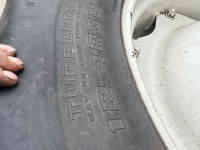 Roues, Pneus, Jantes, Barillets Jumelage Good Year Cultuur wielen New Holland TS cultuurset 320/90R46 en 320/85R32