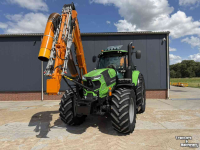 Tracteur Deutz-Fahr Agrotron 6185 TTV met Herder Grenadier MBKA 513 LSH