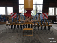Semoir Euro-Part Technik-Plus 32 voor de torenverdeler en 24 zaaielementen