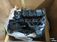 Pièces d‘occasion pour tracteurs Iveco complete Nieuwe IVECO motor 8035 3cil