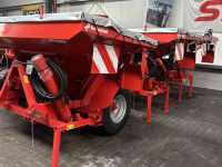 Trémie frontale de semis Kverneland DF1 fronttank met bandenpakker