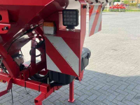 Trémie frontale de semis Kverneland DF1 fronttank met bandenpakker