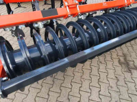 Cultivateur Kuhn Cultimer 300L met T ringrol