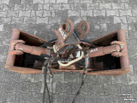 Bennes preneuse  Knijpbak met rotor  Tweeschalengrijper