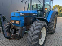 Tracteur New Holland 6640 SE