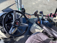 Tracteur Massey Ferguson 6S.135 Dyna6 Efficient DEMO
