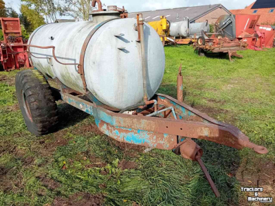 Autres matériel d´irrigation et accessoires  Watertank, waterwagen 2600 l. Diversen
