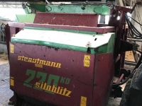 Coupe-blocs d'ensilage Strautmann SiloBlitz 220 KO