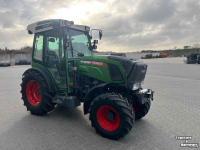Tracteur Fendt 211 V