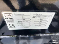 Chargeuse sur pneus Giant G2700 HD+ mini schovel kniklader
