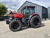 Tracteur Case-IH Maxxum 135. Vooras en Cabine vering,