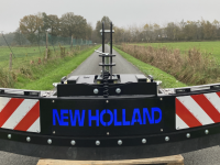 Pare-chocs avant New Holland Trekkerbumper / Tractorbumper / Rubber schuif / Frontgewicht