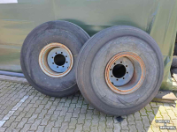 Roues, Pneus, Jantes, Barillets Jumelage  20.00-20 26ply