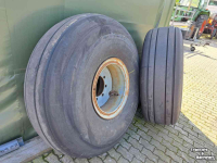 Roues, Pneus, Jantes, Barillets Jumelage  20.00-20 26ply