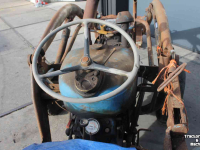 Tracteurs anciens Ford Fordson Dextra met frontlader voorlader opknapper oldtimer
