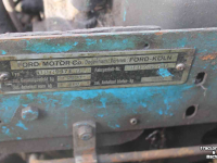 Tracteurs anciens Ford Fordson Dextra met frontlader voorlader opknapper oldtimer