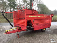 Distributeur de fourrage en bloc Schuitemaker Amigo 30 S