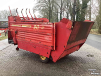 Distributeur de fourrage en bloc Schuitemaker Amigo 30 S