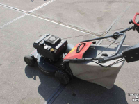 Tondeuse à gazon Kawasaki FC180V gazonmaaier maaimachine grasmaaier SAKAWA SN50 LDV50/SP BBC