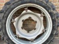 Roues, Pneus, Jantes, Barillets Jumelage Kleber 9.5R32 + 12.4R46