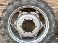 Roues, Pneus, Jantes, Barillets Jumelage Kleber 9.5R32 + 12.4R46