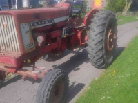 Tracteurs anciens Farmall 706
