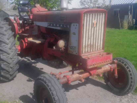 Tracteurs anciens Farmall 706