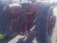 Tracteurs anciens Farmall 706