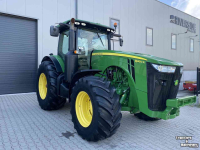 Tracteur John Deere 8260R