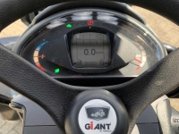 Chargeuse sur pneus Giant G 2200 E Shovel Kniklader