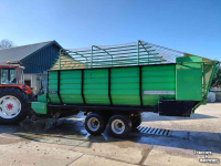 Autochargeuse Deutz-Fahr F 570