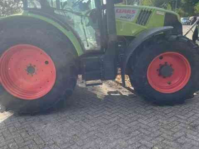 Tracteur Claas arion 450 cis