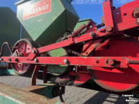 Semoir Hassia Exakta FS 12