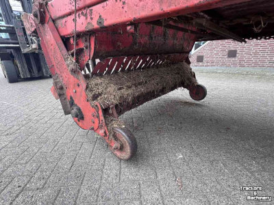 Autochargeuse Strautmann LB 21 opraapwagen