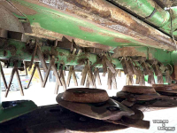 Faucheuse John Deere 328 DISC