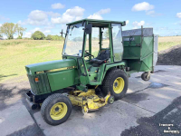 Tracteur pour horticulture John Deere 855 Diesel met maaidek en cabine